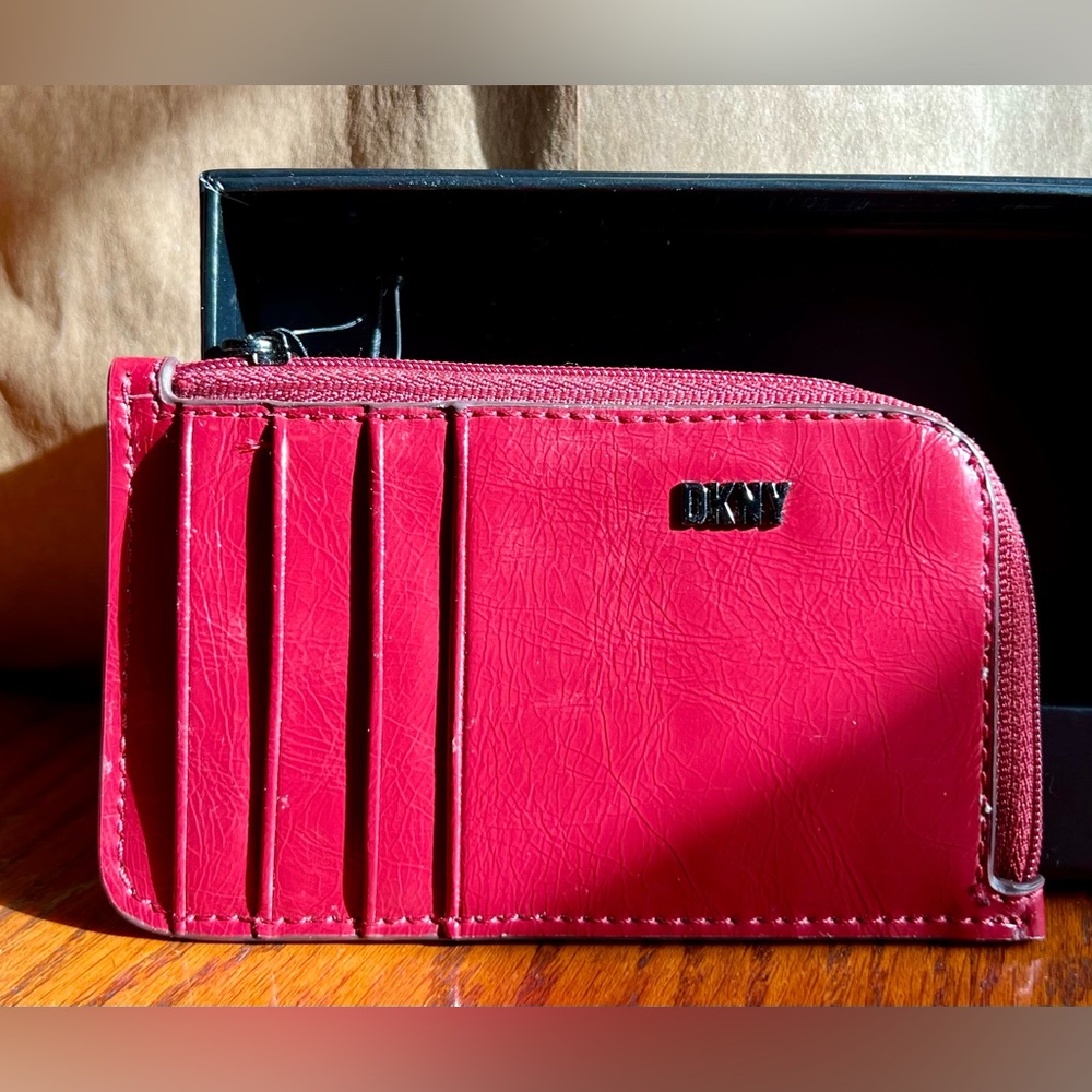DKNY-Zip Card Case orig. price $59